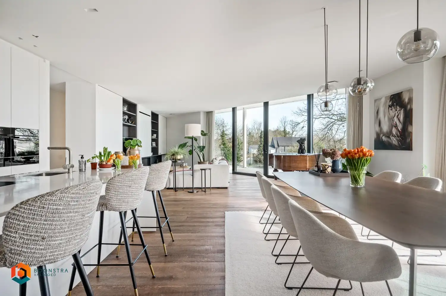 Exclusieve penthouse met 5 slpkrs, riant terras en ruime garage foto {{pictureIndex}}