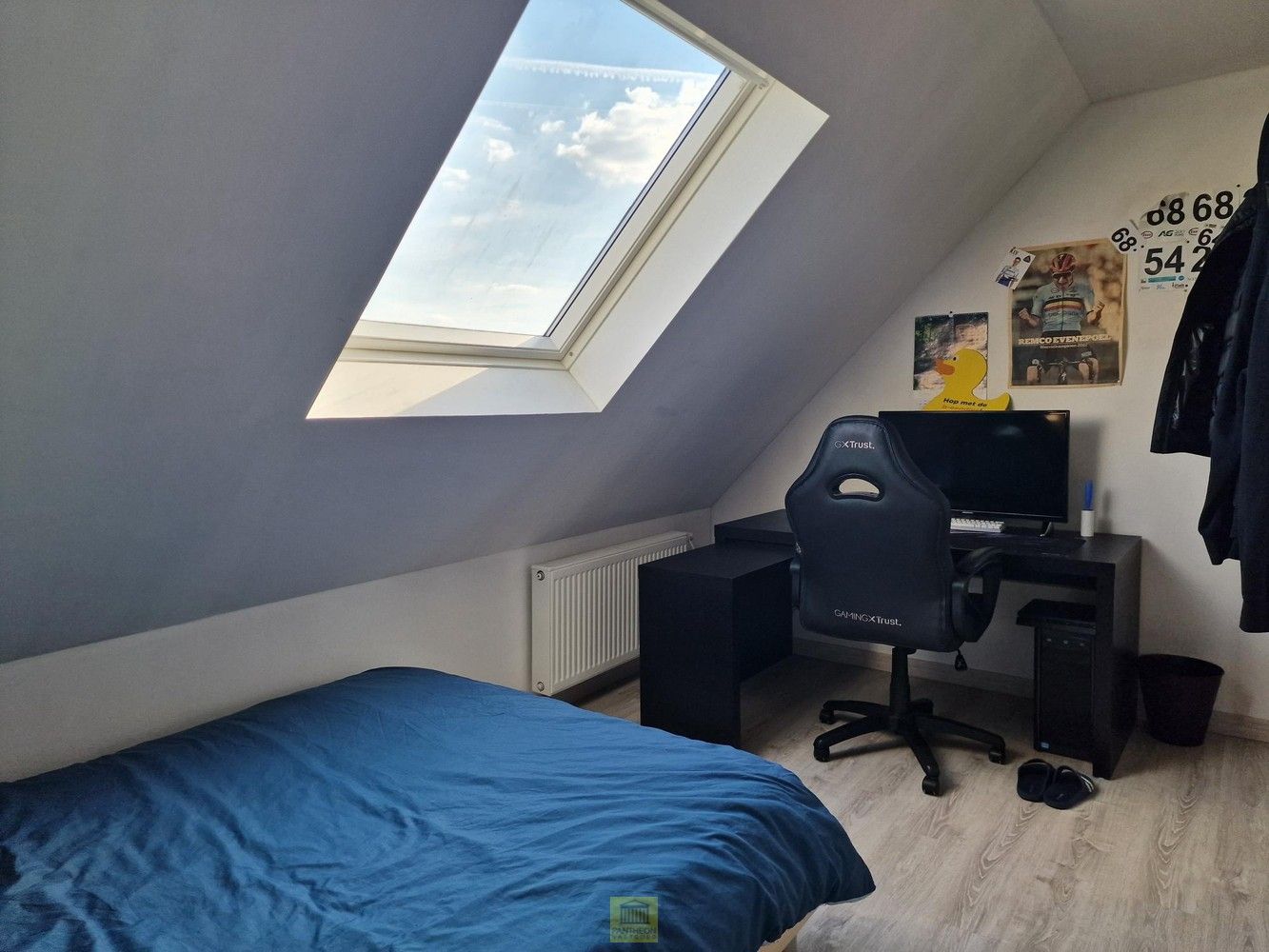 Ruim duplexappartement met aangenaam terras én garage! foto 14