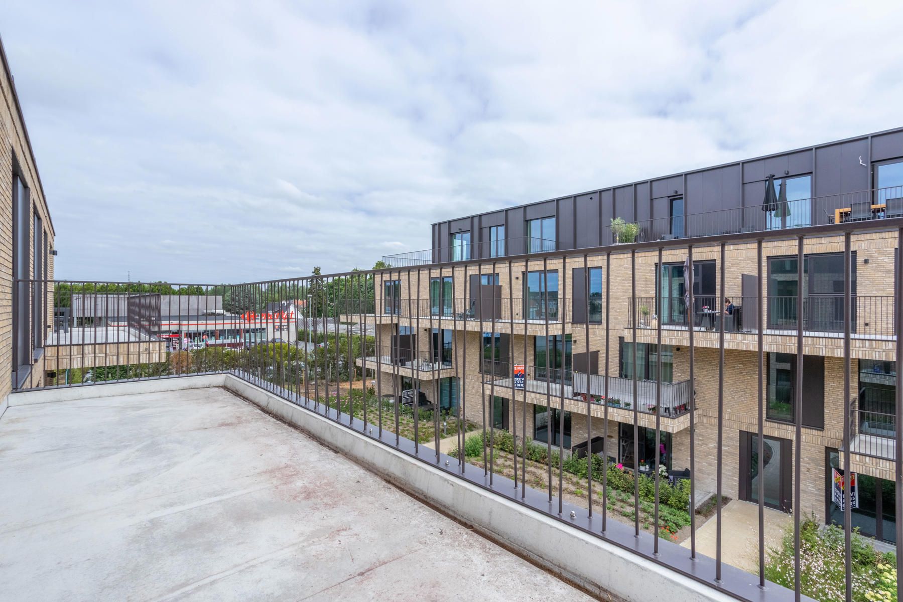 Nieuwbouwappartement (2020) op de tweede verdieping.  foto 4