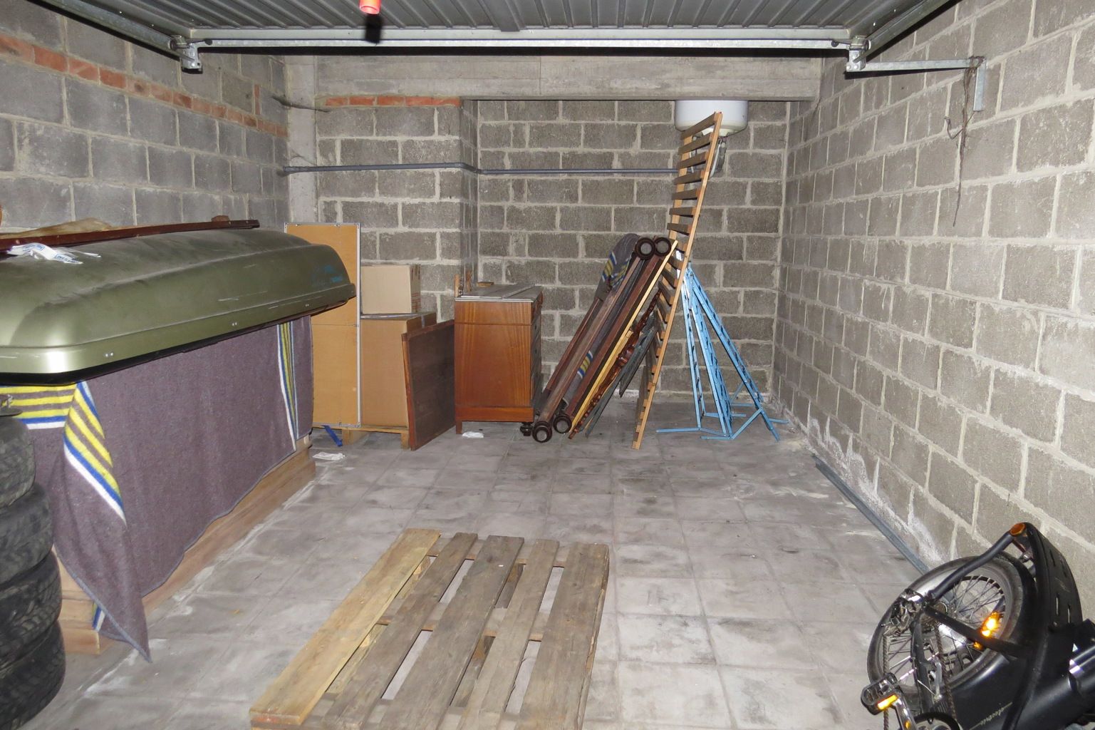 immo DAVID stelt voor: handelspand + garagebox + 4 staanpl. foto 7