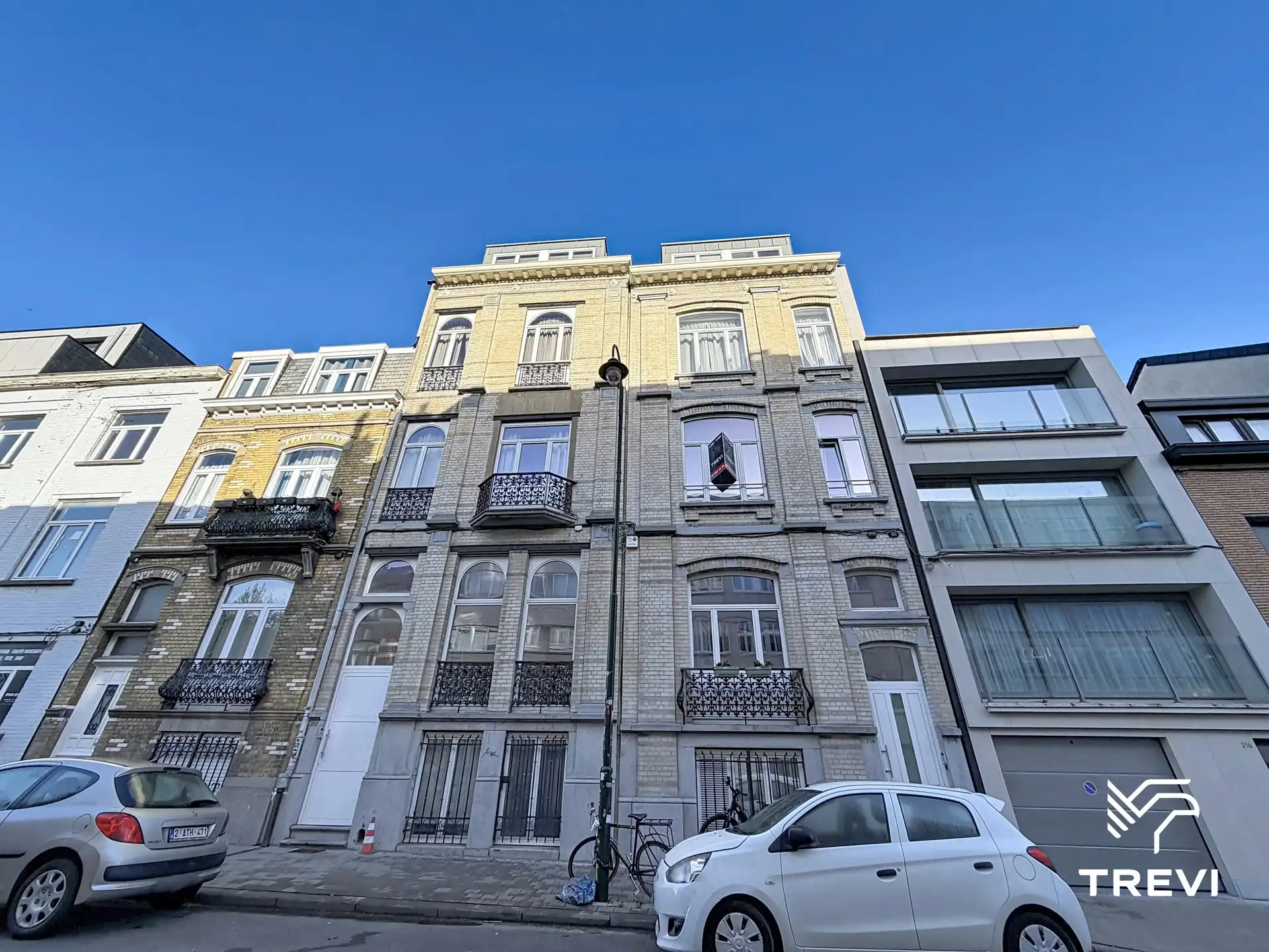 Mooi appartement met 1 slaapkamer + studeerkamer foto 13