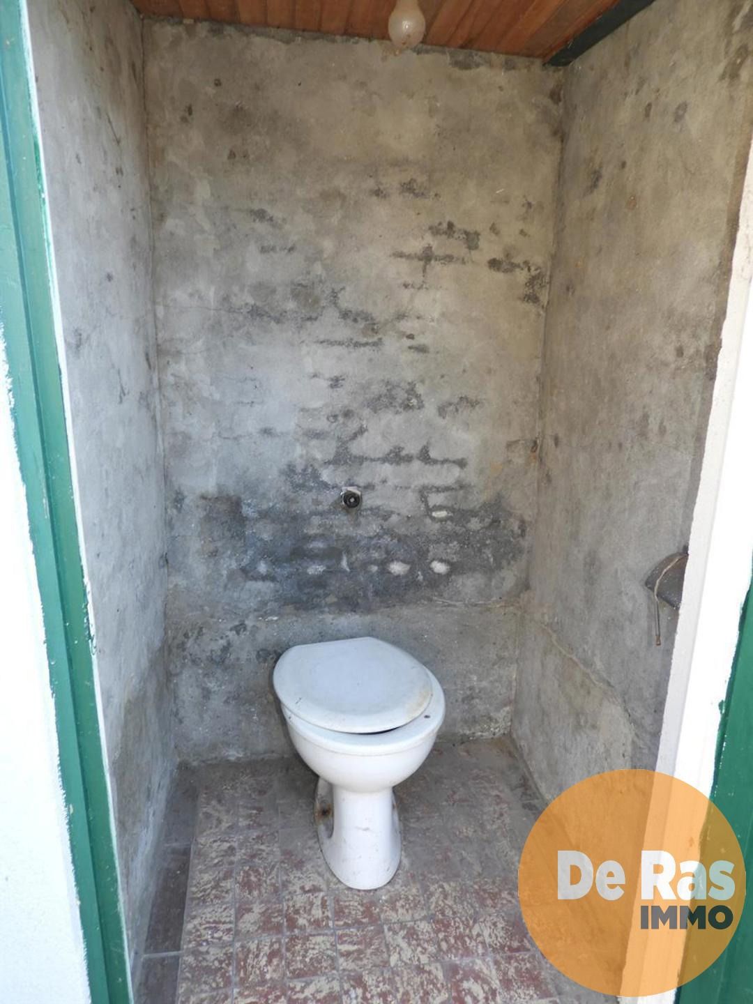 ERONDEGEM – Te renoveren halfopen bebouwing met uitzicht foto 14