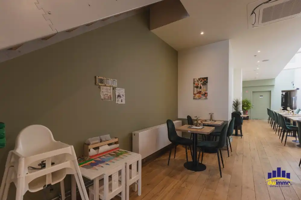 Prachtige, volledig vernieuwde ontbijt- en brunchzaak op een toplocatie in het hart van Oudenaarde. foto 6