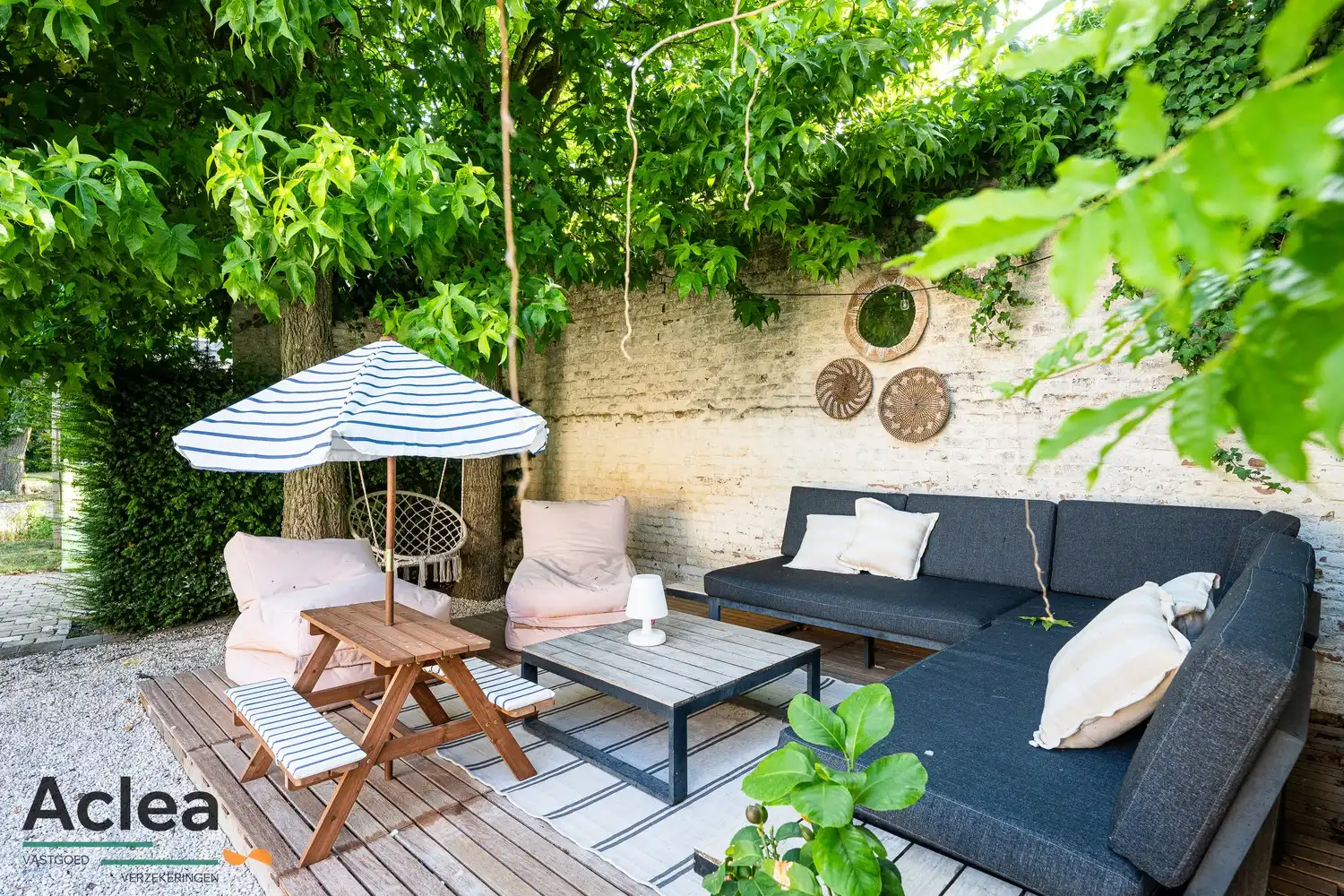 Statige herenwoning met authentieke grandeur aan het Plein in Kaprijke foto 33