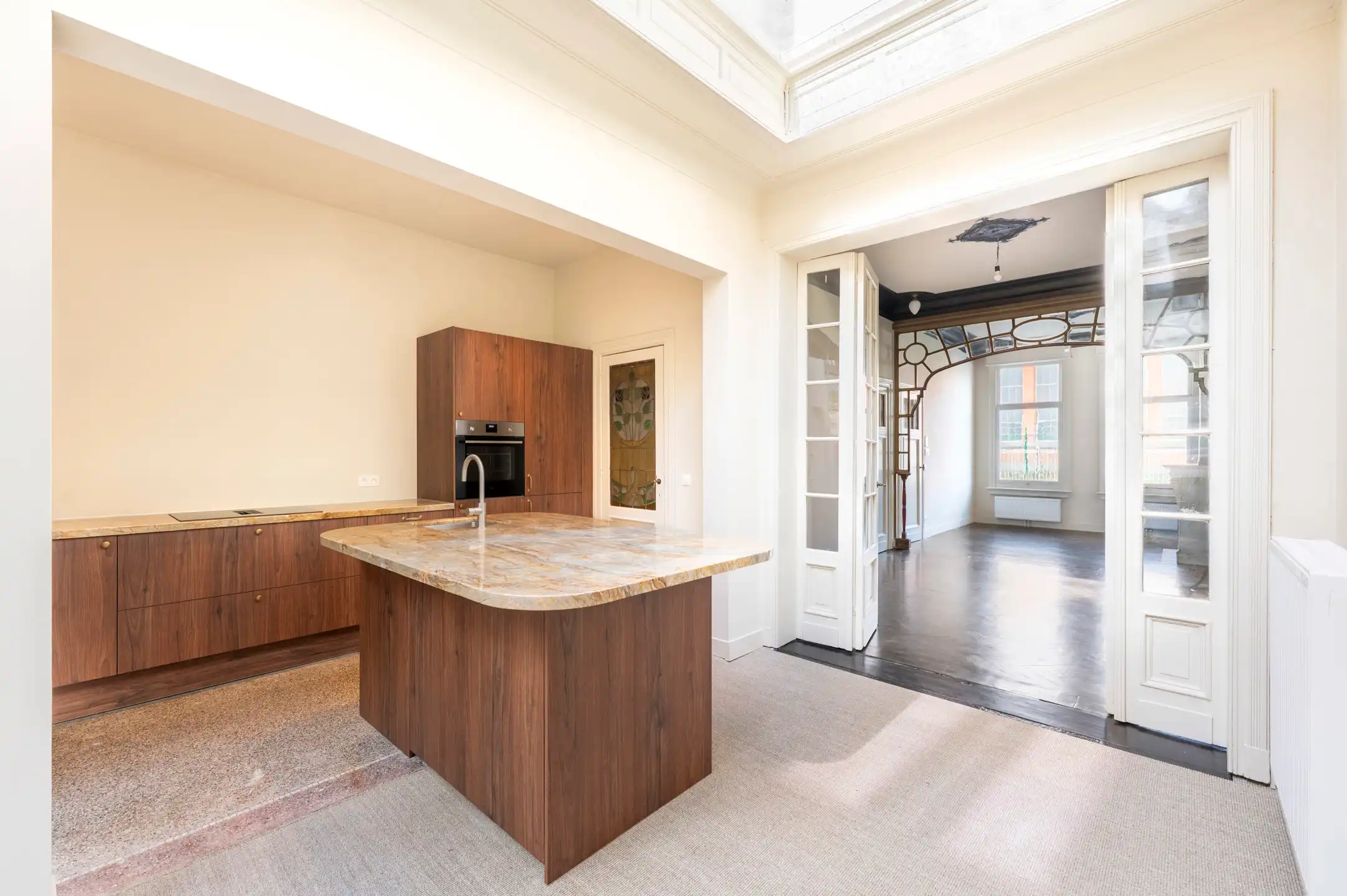 ZURENBORG - Karaktervolle herenwoning, volledig gerenoveerd  foto 2