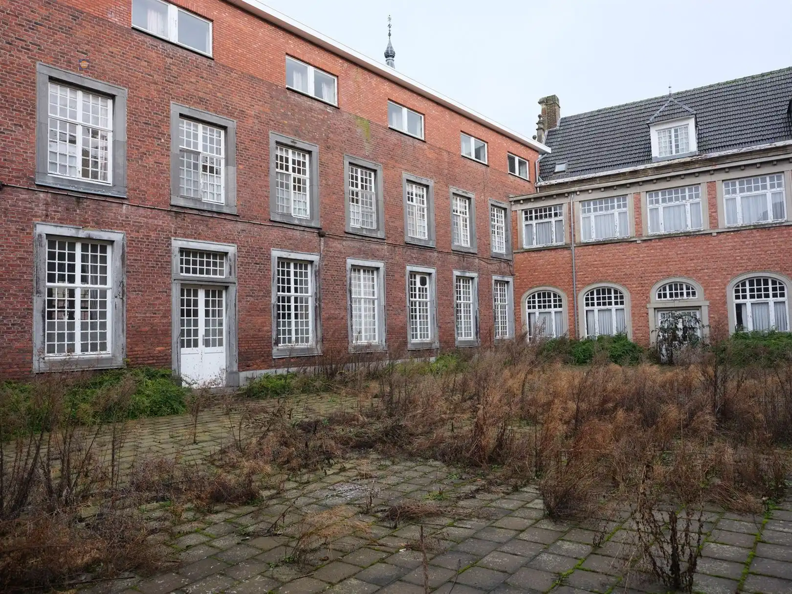 Uniek historisch klooster met uitzonderlijk ontwikkelingspotentieel in centrum Sint-Truiden foto 9