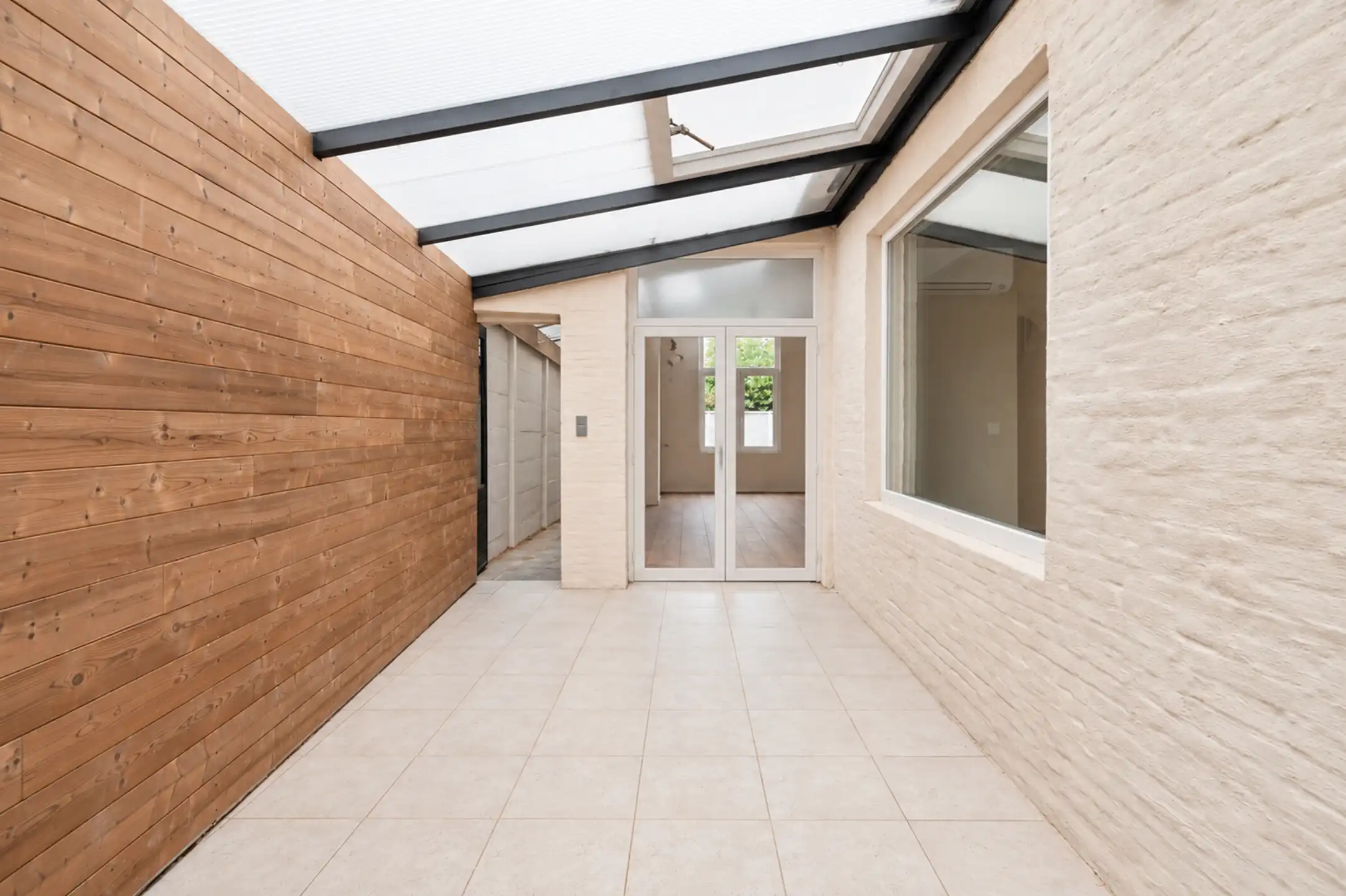 Prachtig gerenoveerde woning in het centrum van Aartselaar foto 7