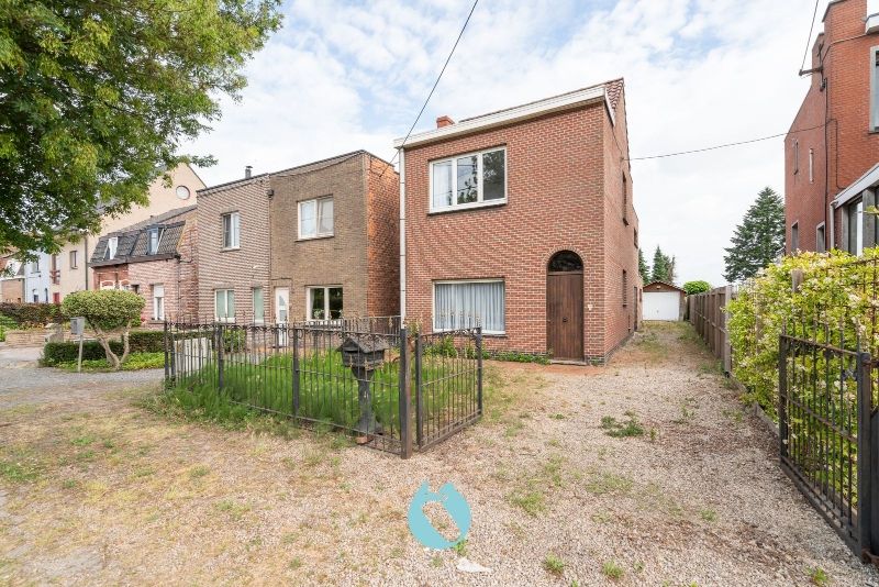 Ontdek deze woning gelegen op een royaal perceel van 646 m² foto 3