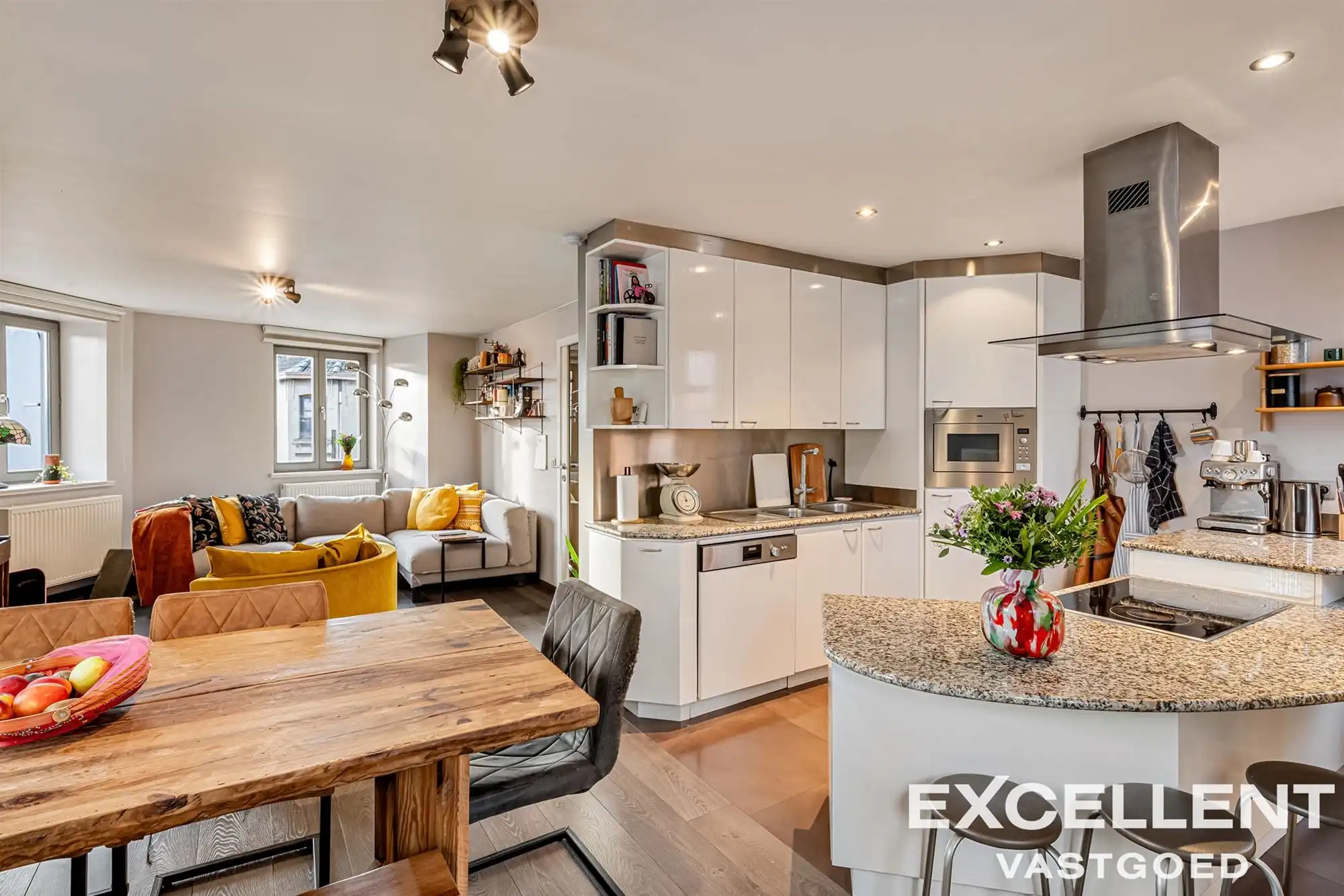 Uitzonderlijke woning te koop centrum Deinze  foto 2