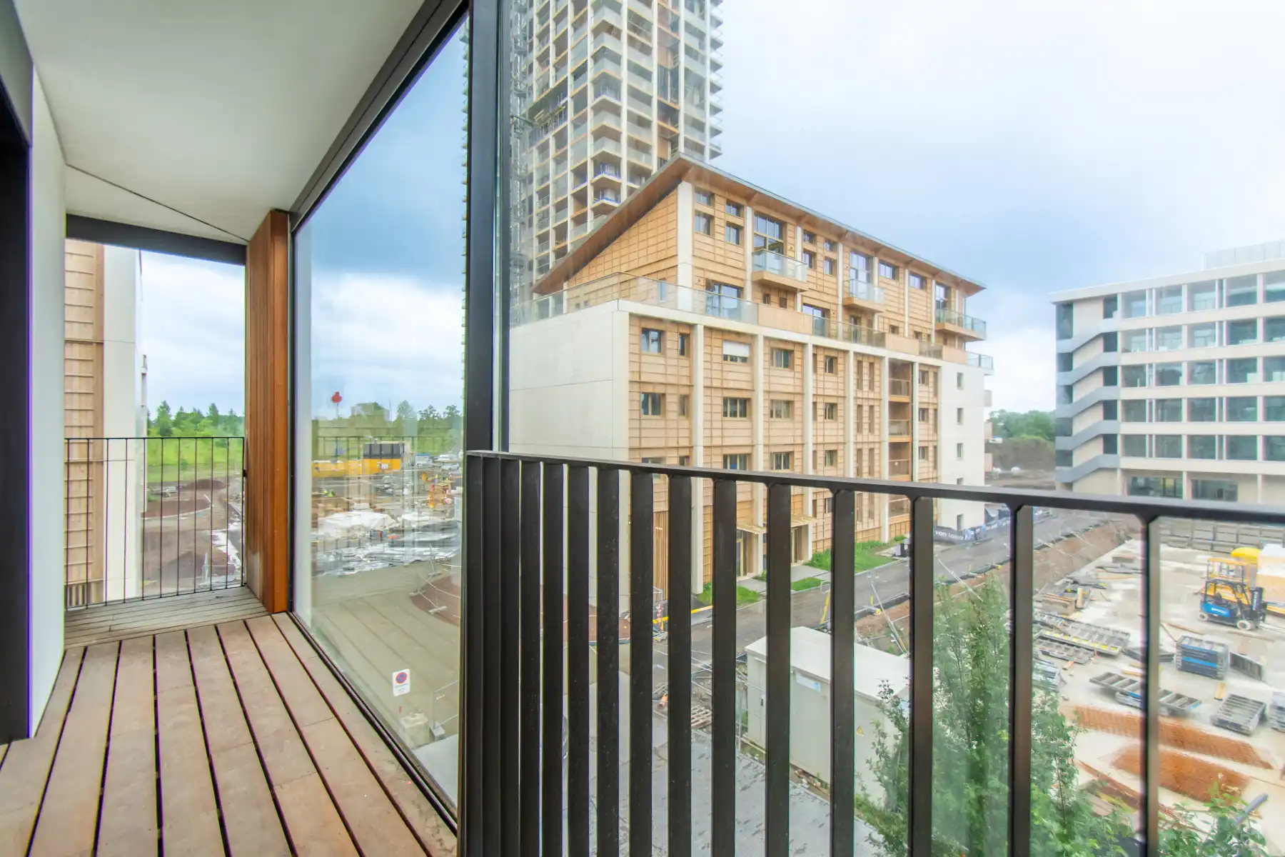 Uniek 2 slpk appartement met 2 terrassen (Nieuw Zuid) foto 14