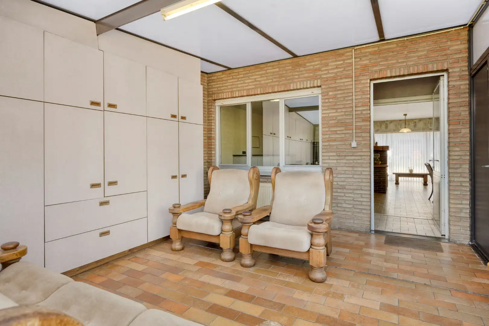 Goed onderhouden ruim ingedeelde woning met 3 slpks + zolder foto 10