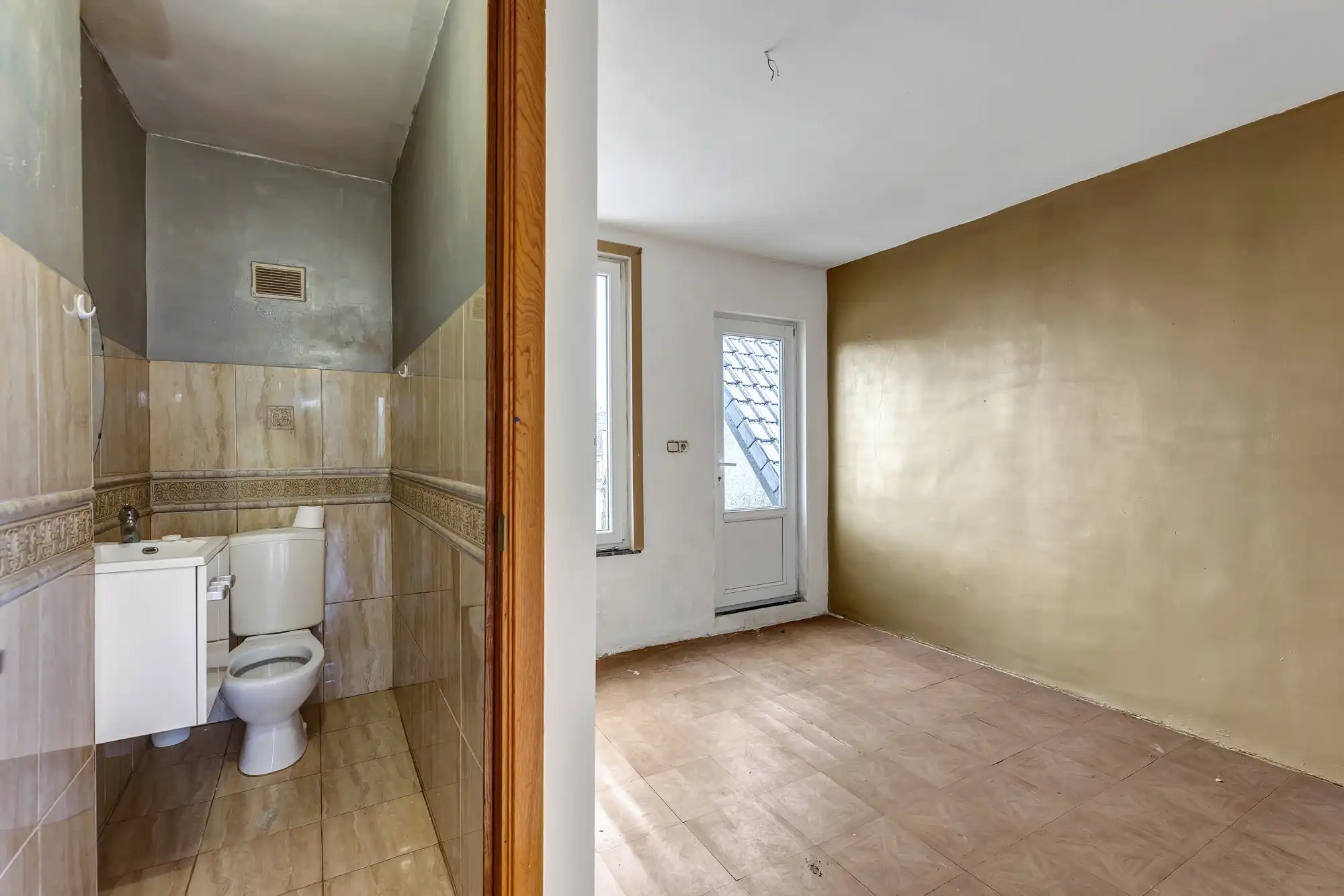 Charmante woning met uitbreidingsmogelijkheden te Meerbeke foto 12