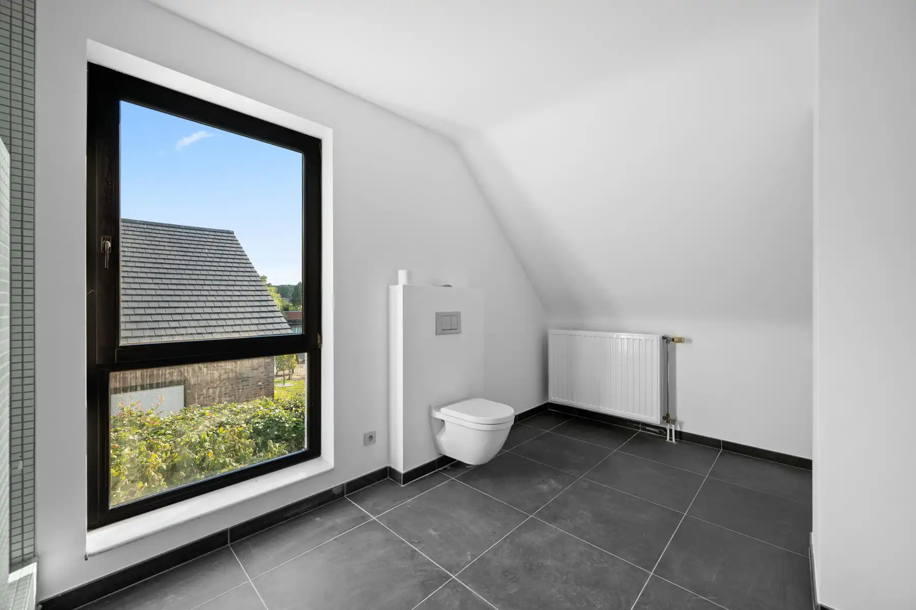 Casco gerenoveerde villa te RIJMENAM foto 19