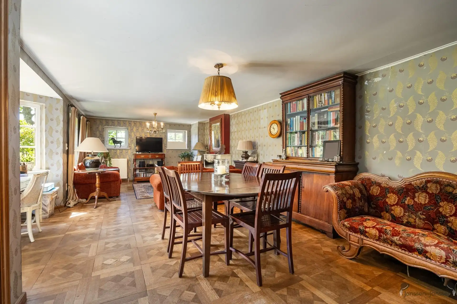 Karaktervolle woning met prachtige tuin  foto 5