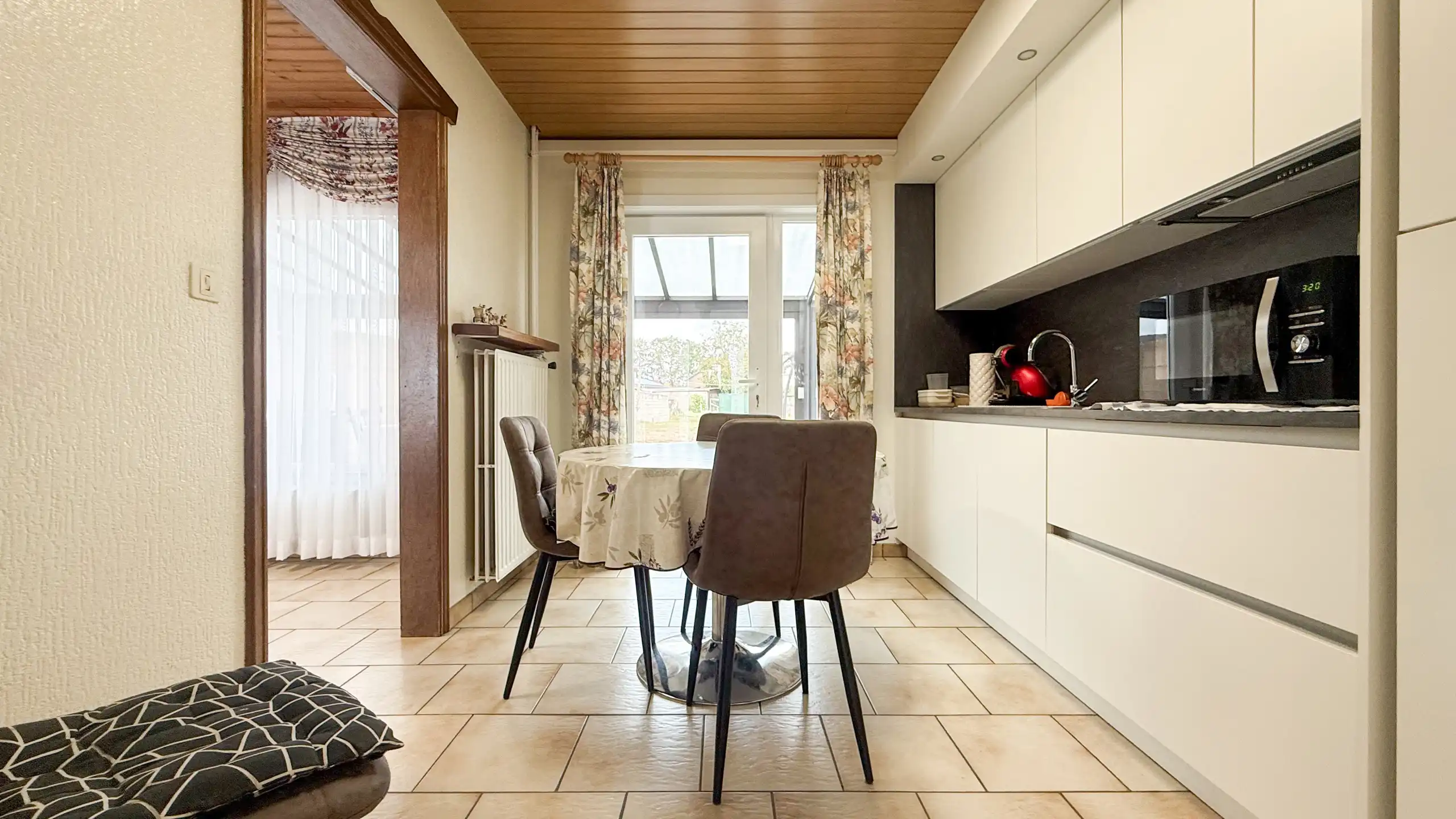 Ruime gezinswoning met 4 slaapkamers op 977 m² in Houthalen! foto 10
