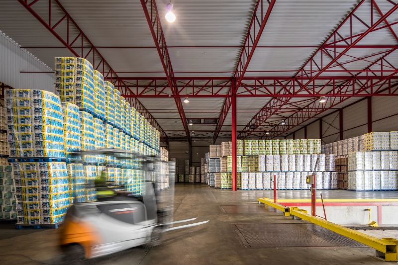 Logistiek gebouw te huur foto 5