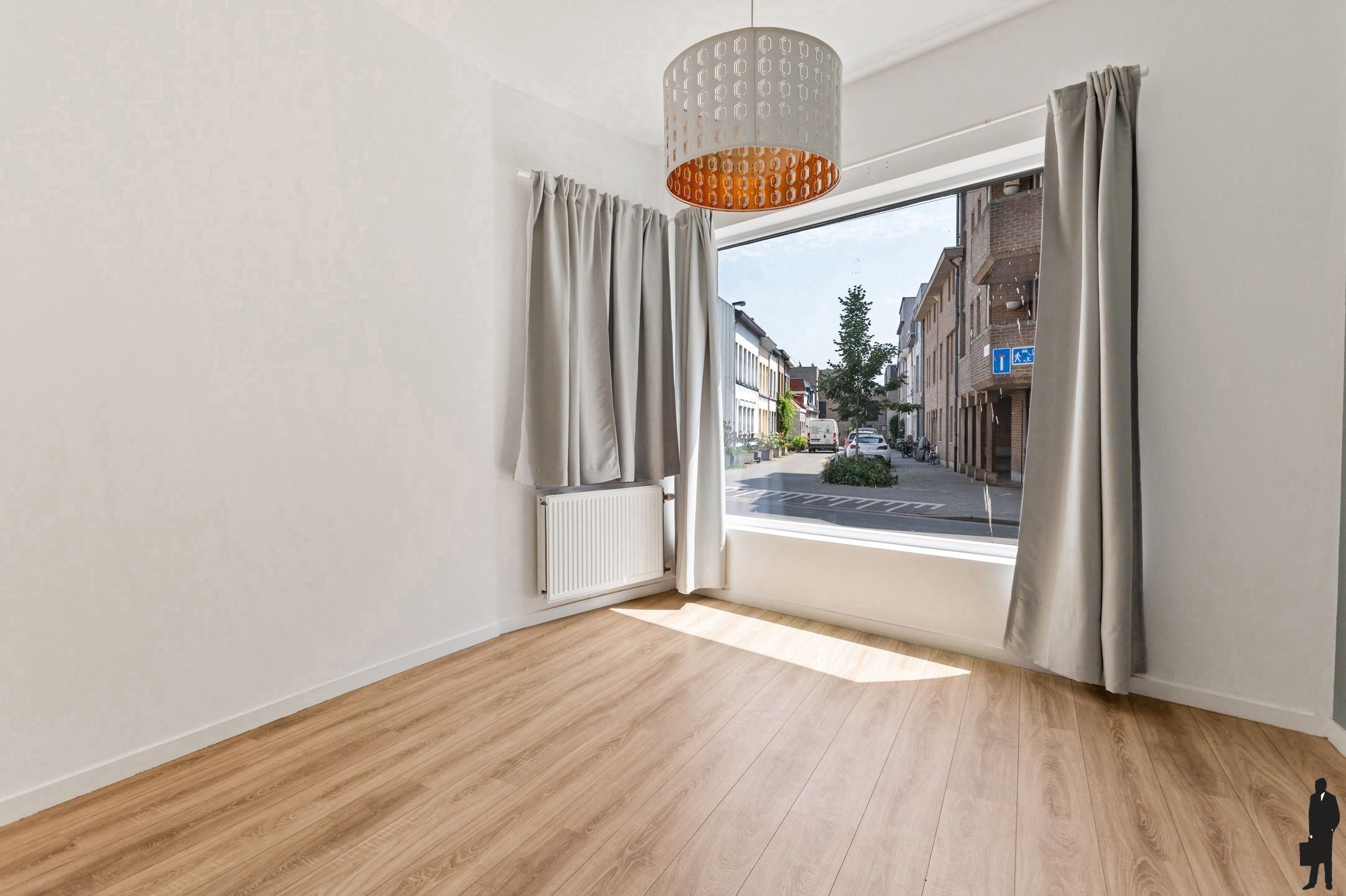 Licht en rust op een fijne locatie in de stad foto 11