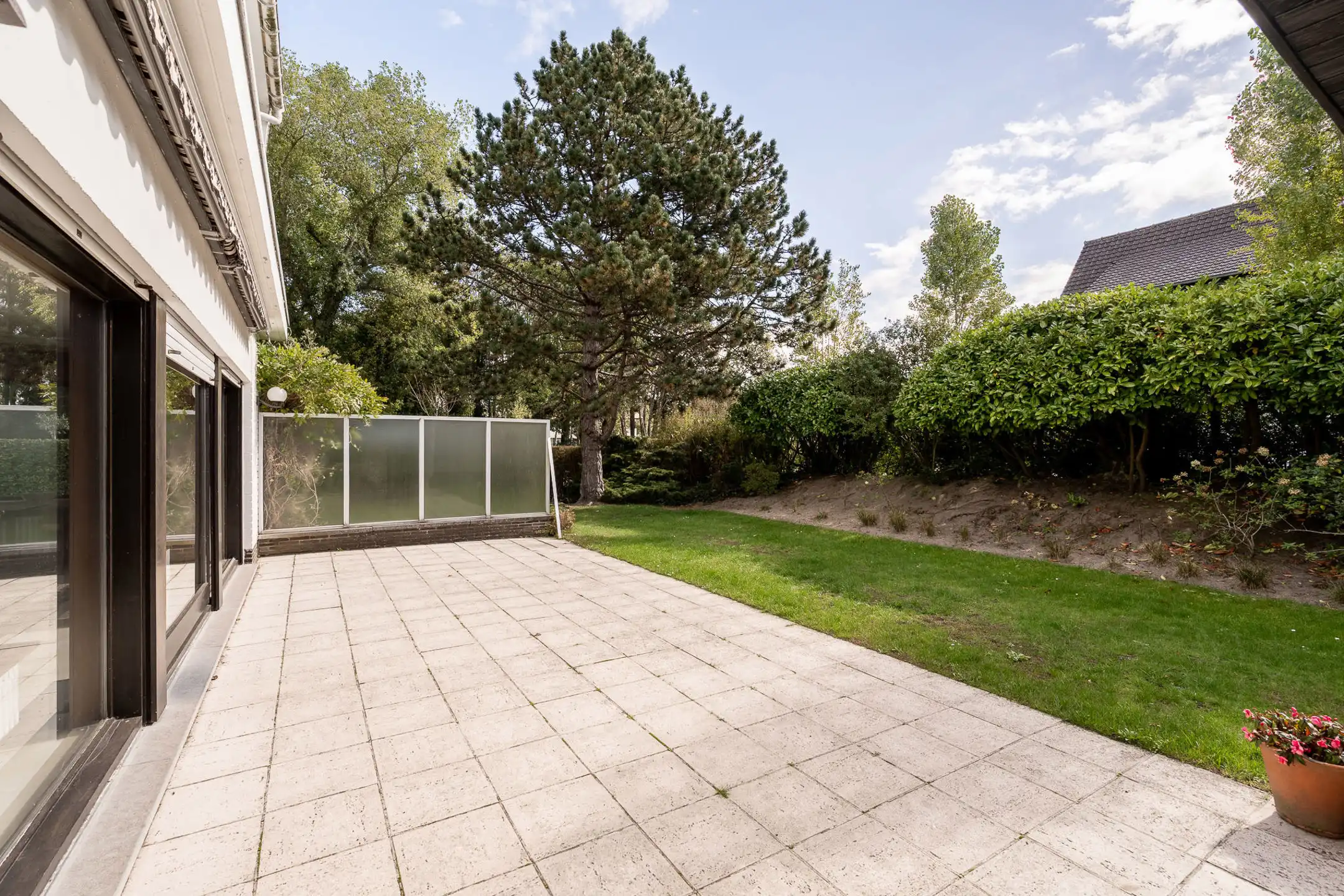 Koppelwoning te koop in Knokke-Zoute – Luxe renovatieproject foto 28