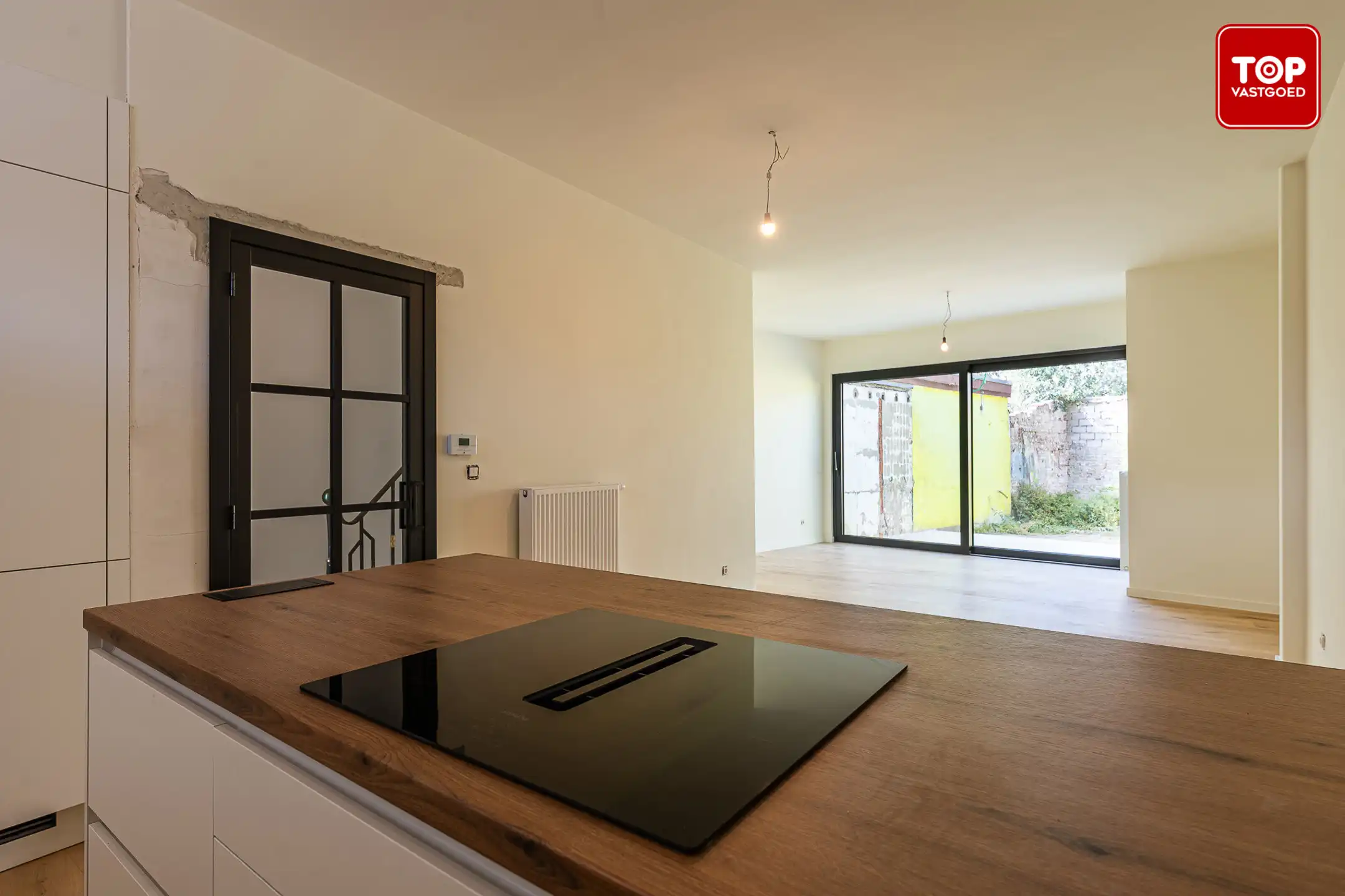 Totaal gerenoveerde woning met 3 slaapkamers en tuin (EPC A) foto 10
