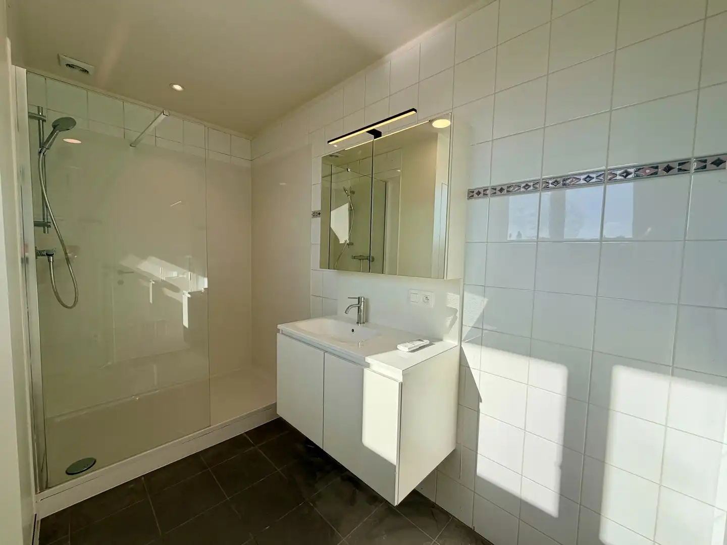 Gerenoveerd duplexappartement met 3 slaapkamers in centrum Tielt! foto 13