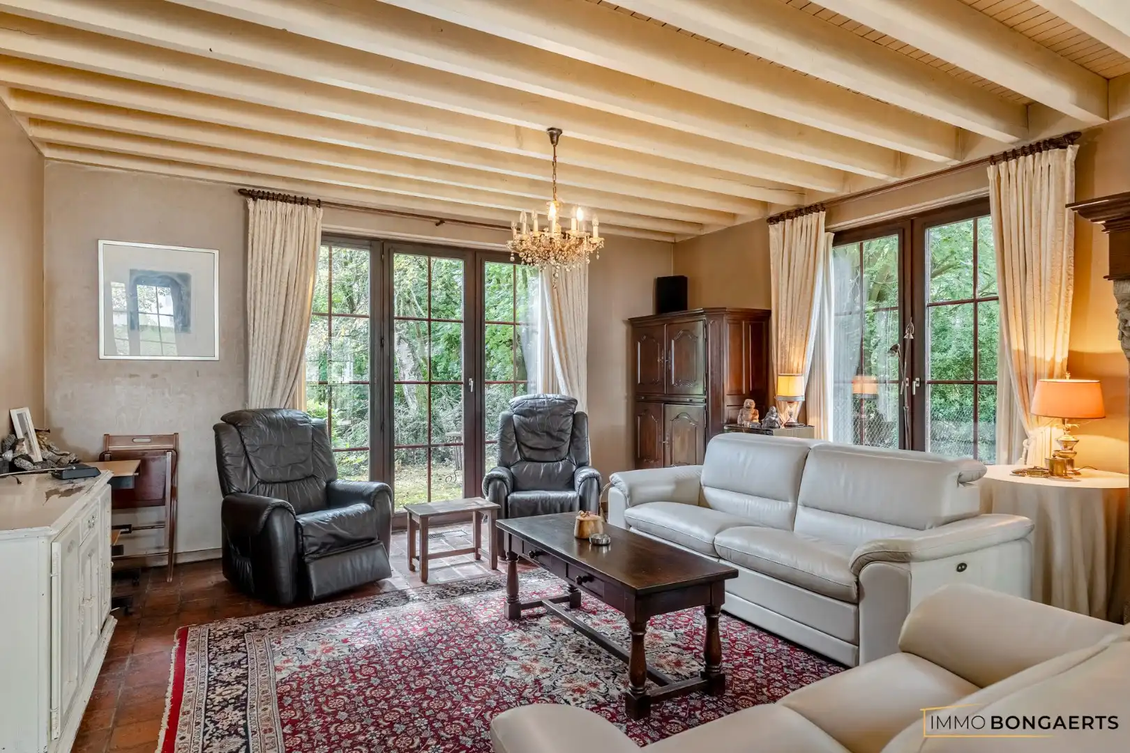 Prachtige villa met praktijkruimte en royale tuin in Houthalen-Oost foto 9