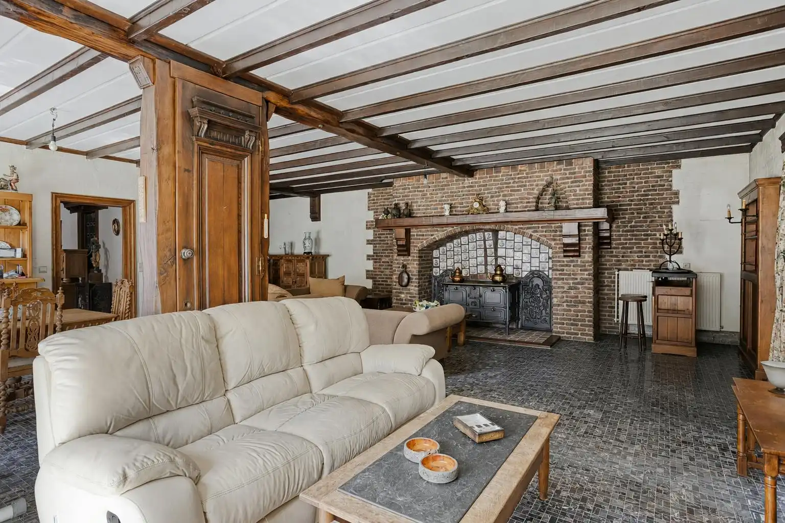 Deels te renoveren villa of tweewoonst met parktuin in Boom foto 10