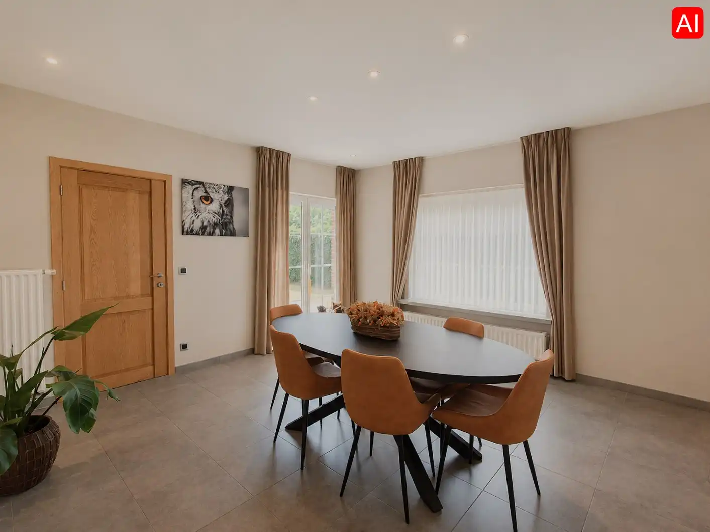 KARAKTERVOLLE WONING MET ZONGERICHTE TUIN | 4 SLPKS | 2 GARAGES foto 3