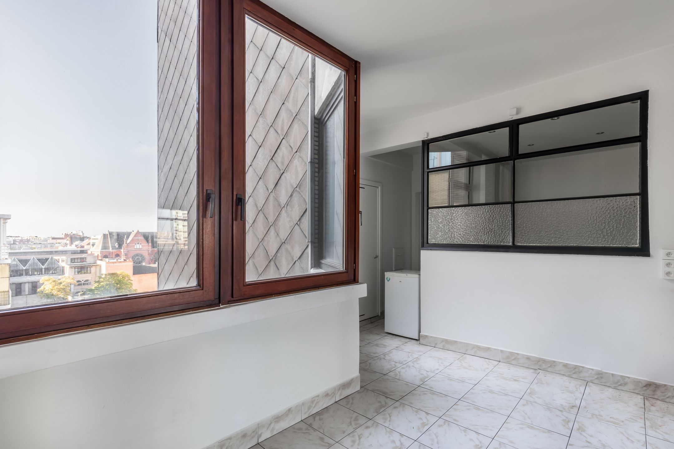 Riant licht appartement vlakbij Stadspark en centrum foto 29