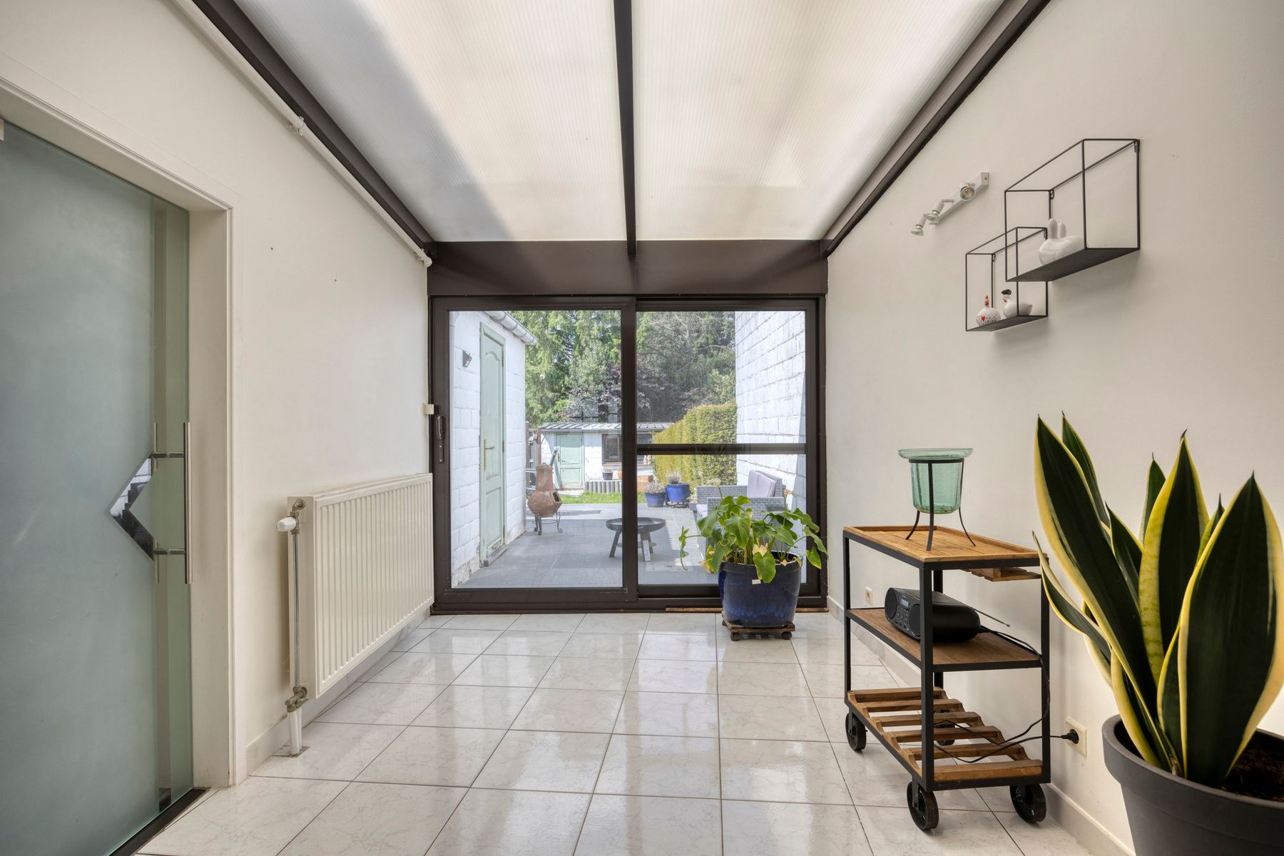 TOPPER: ruime instapklare woning met een enorm potentieel! foto 11