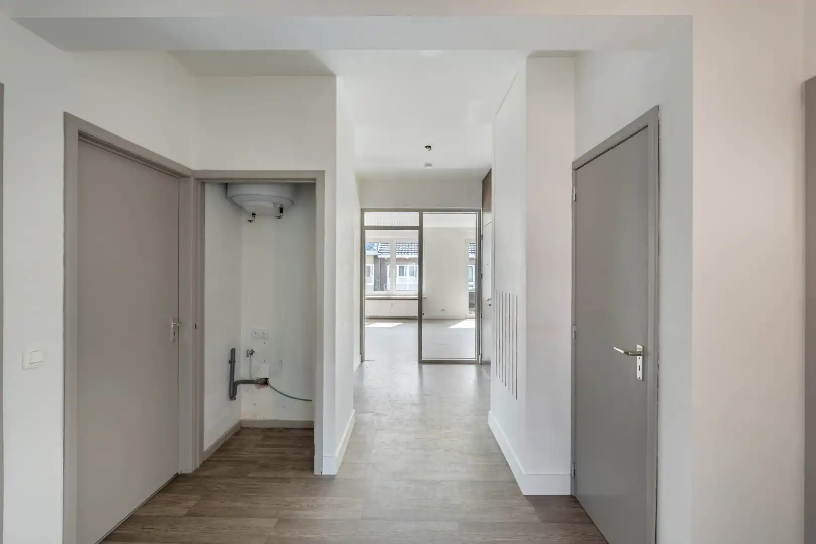 Instapklaar 3 slpk app., 117m², op wandelafstand van centrum foto 9