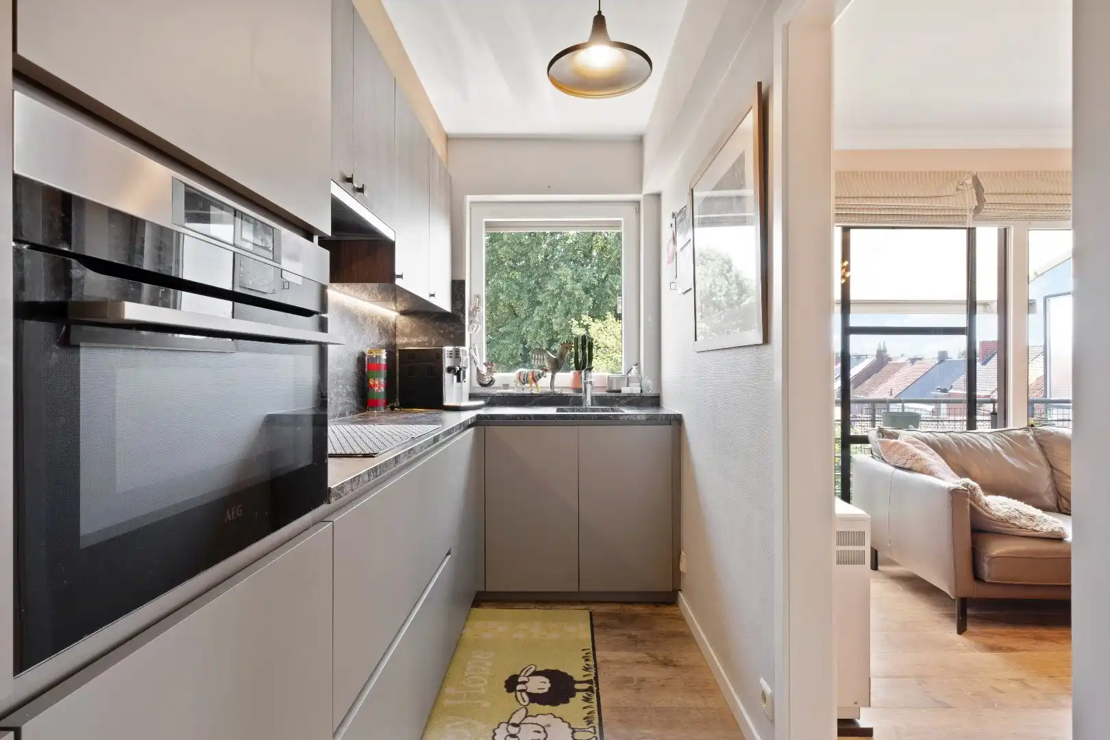 Instapklaar appartement in het hart van Izegem met garagebox foto 5