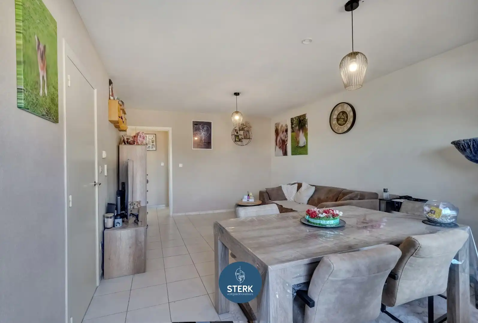 APPARTEMENT MET 2 SLPKS OP EEN GUNSTIGE LOCATIE TE GELLIK-LANAKEN !  foto 6