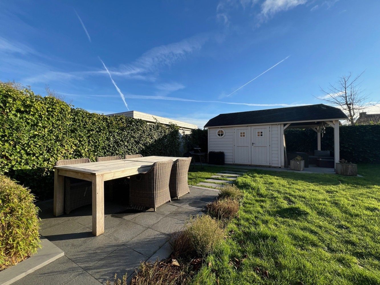 Instapklare woning met 4 slaapkamers en garage. foto 12