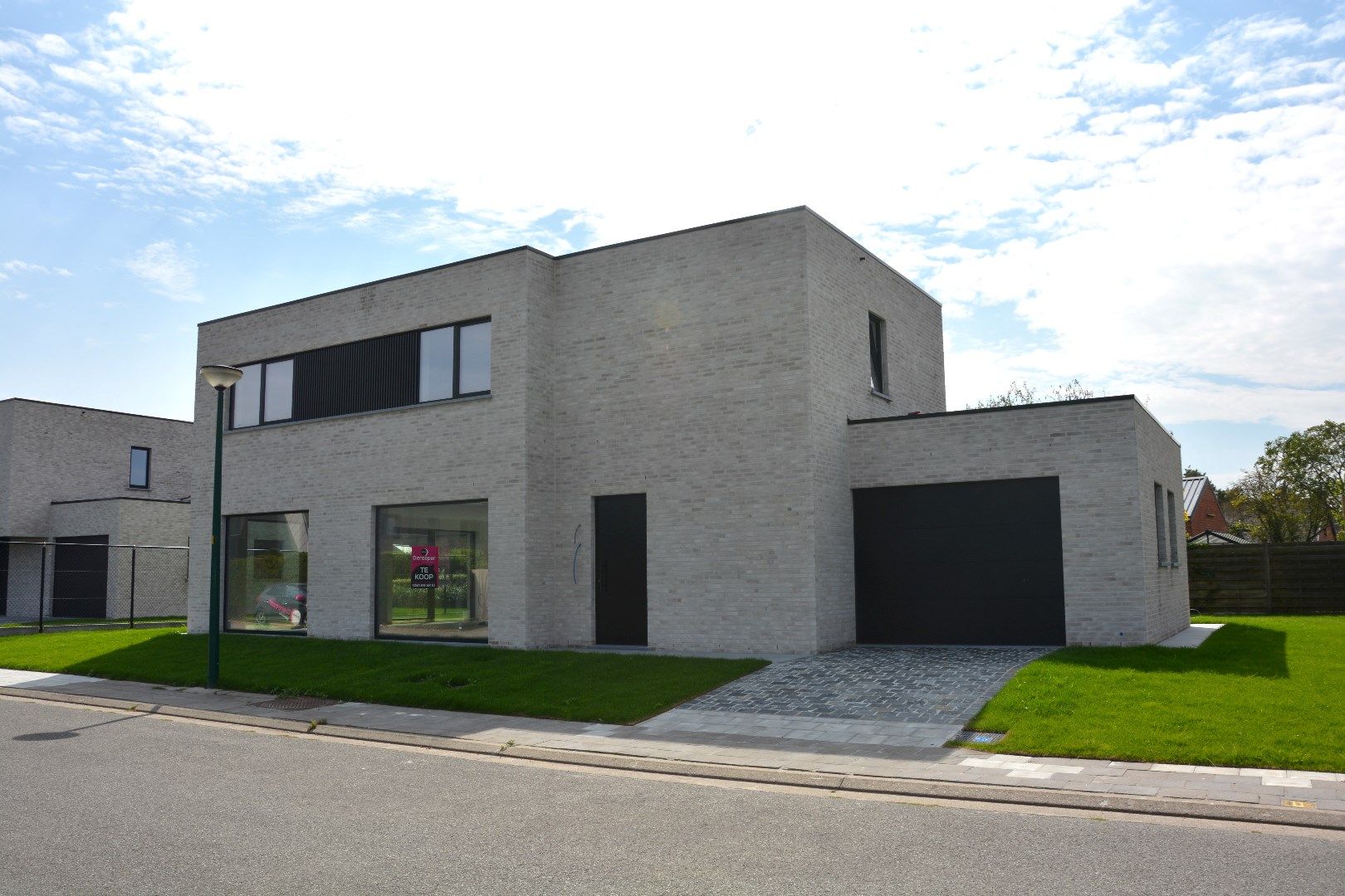 Casco-nieuwbouwvilla met 5 slaapkamers op rustige ligging foto 1