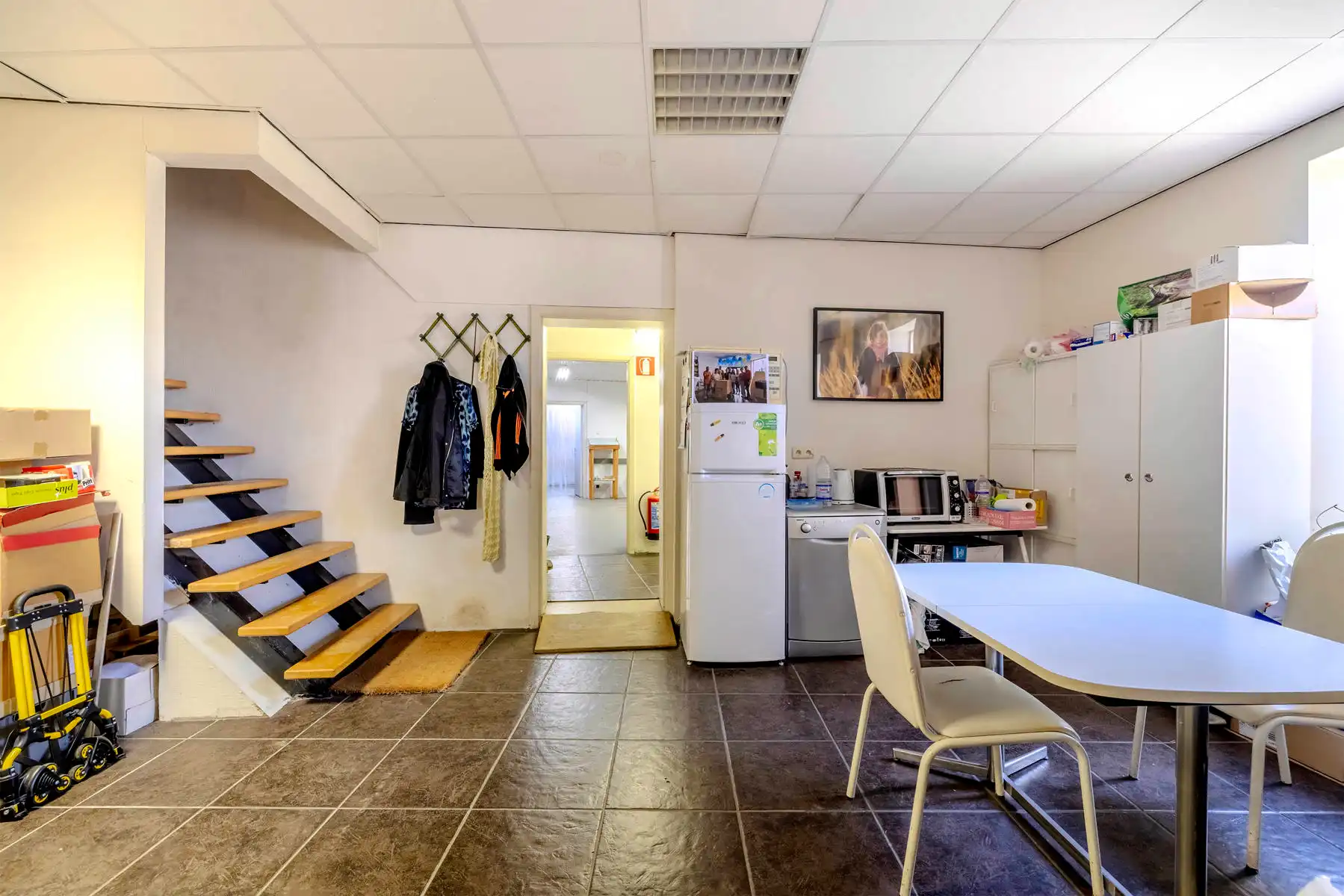Handelsruimte ca. 283 m² in stadscentrum + kitchenette,  werkplaats en garage  foto 13