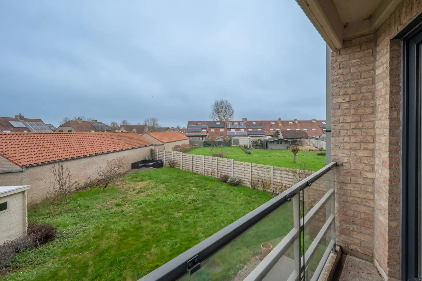 Lichtrijk appartement met terras, rustig gelegen te Lisswege foto 13