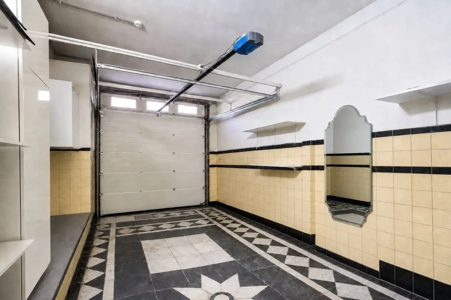 Karaktervolle herenwoning (310 m²) met GARAGE en loftverdieping in het hart van Aalst foto 10