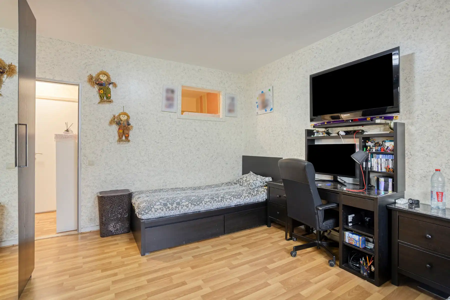 Ruim instapklaar appartement met parking foto 18