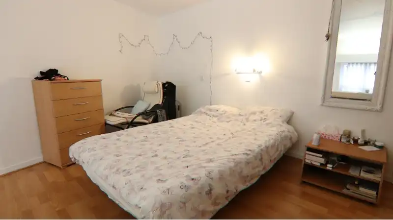 Ruime Duplex-Studio te huur in centrum Brugge foto 4