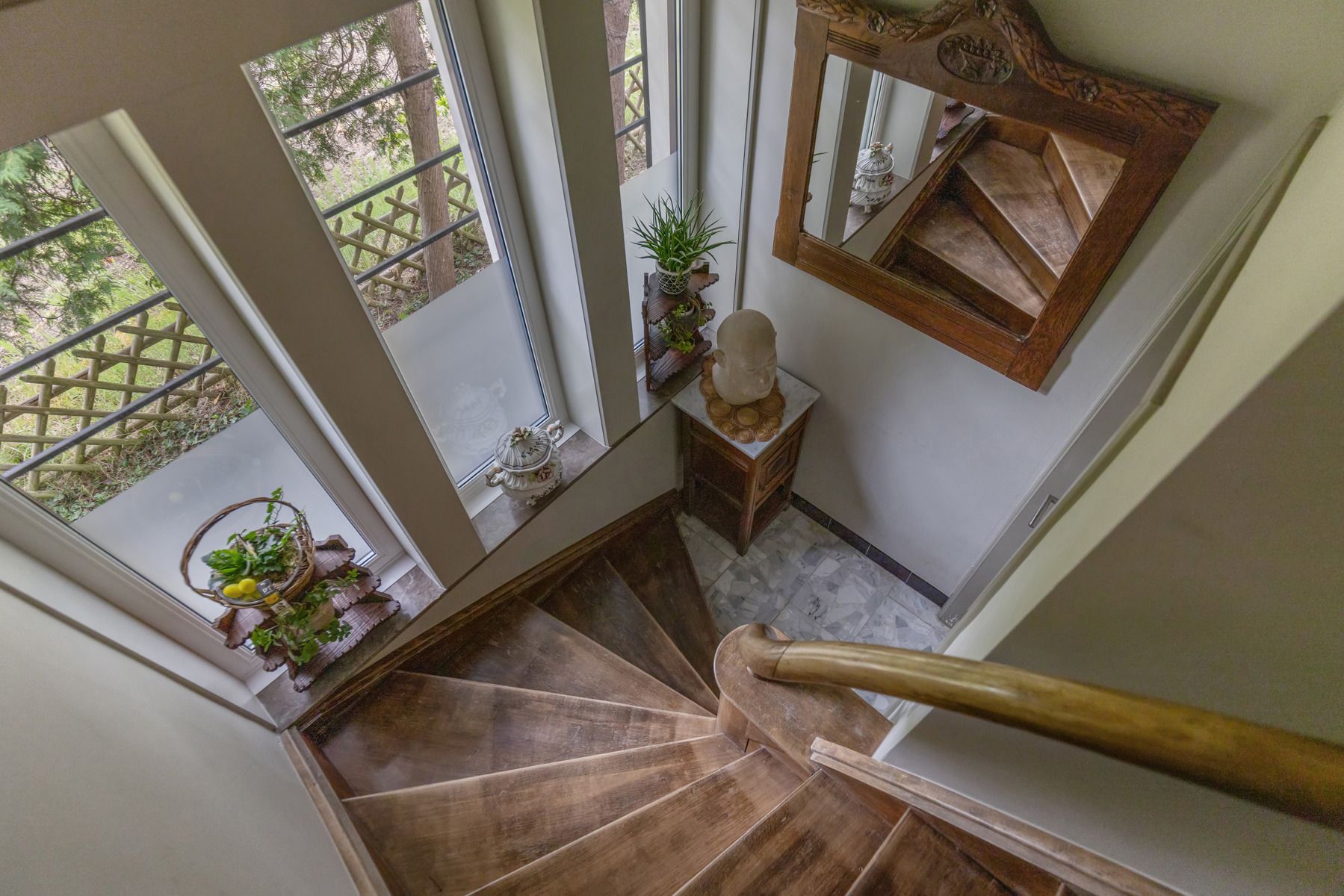 Ruime woning met prachtige tuin in het mooie Schellebelle! foto 18