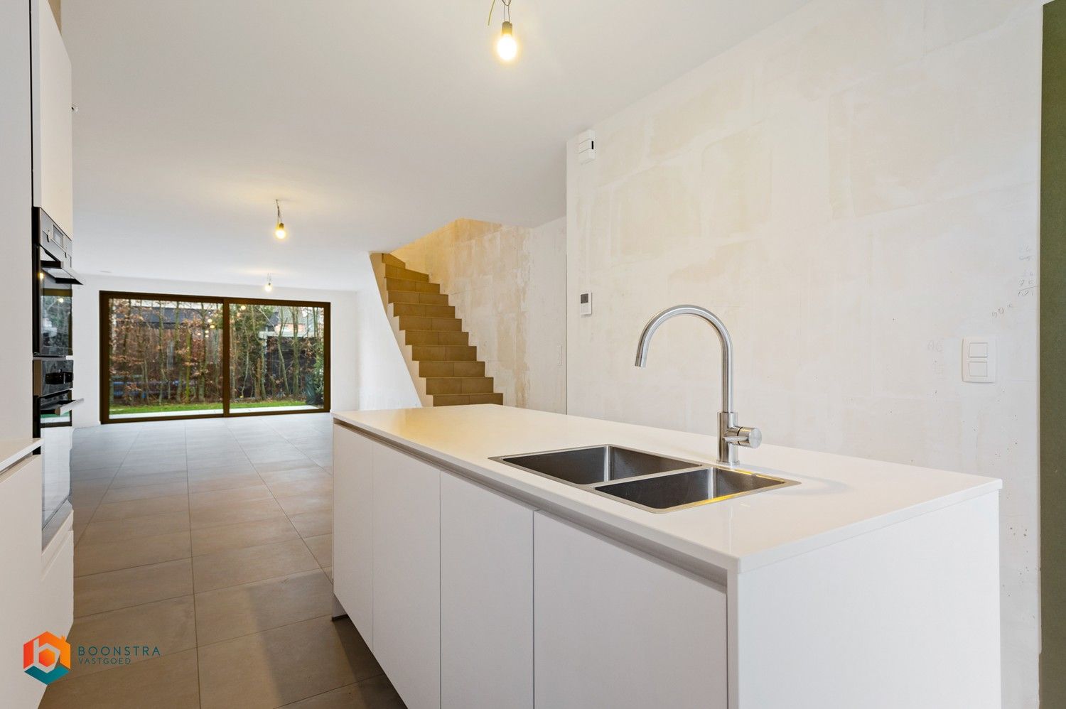 Duplex-appartement met 3 slaapkamers en 2 ondergrondse parkeerplaatsen in Duffel foto 4