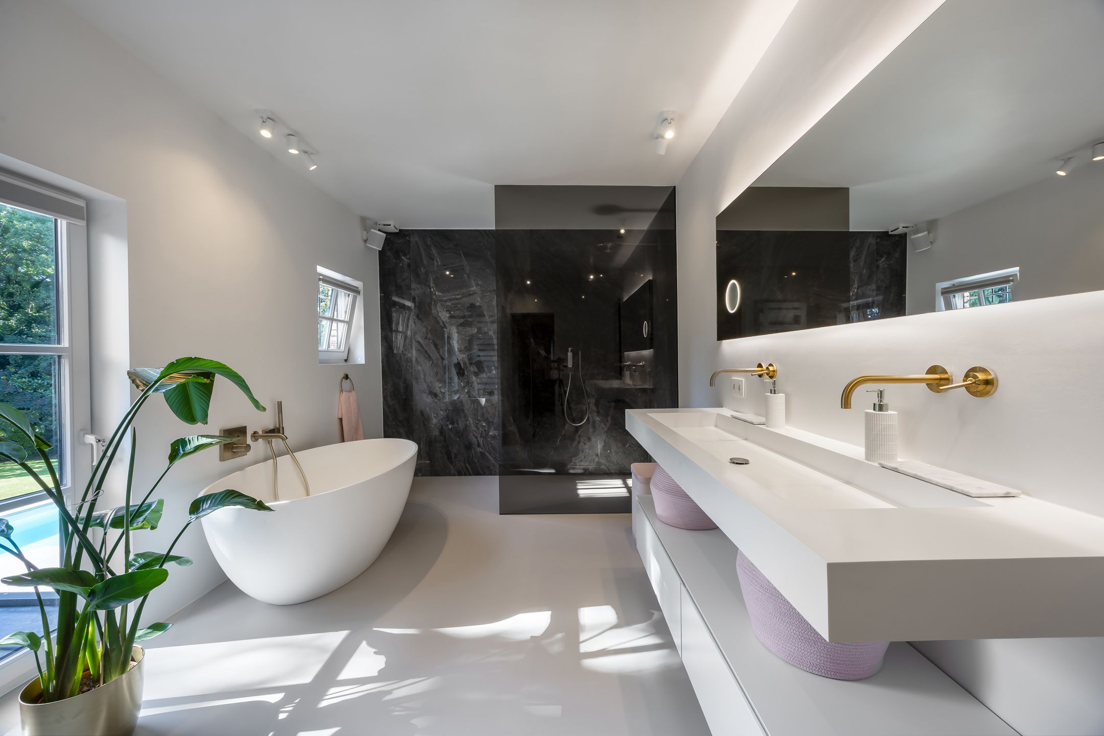 Prestigieuze villa met zwembad op 3.528 m² op toplocatie! foto 35