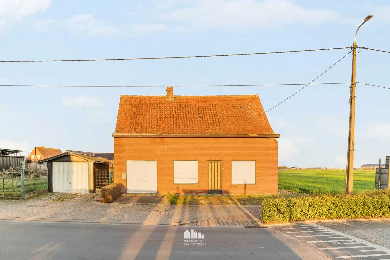 Perceel bouwgrond op rustige ligging in Zuidschote met open zicht over de velden. foto 19