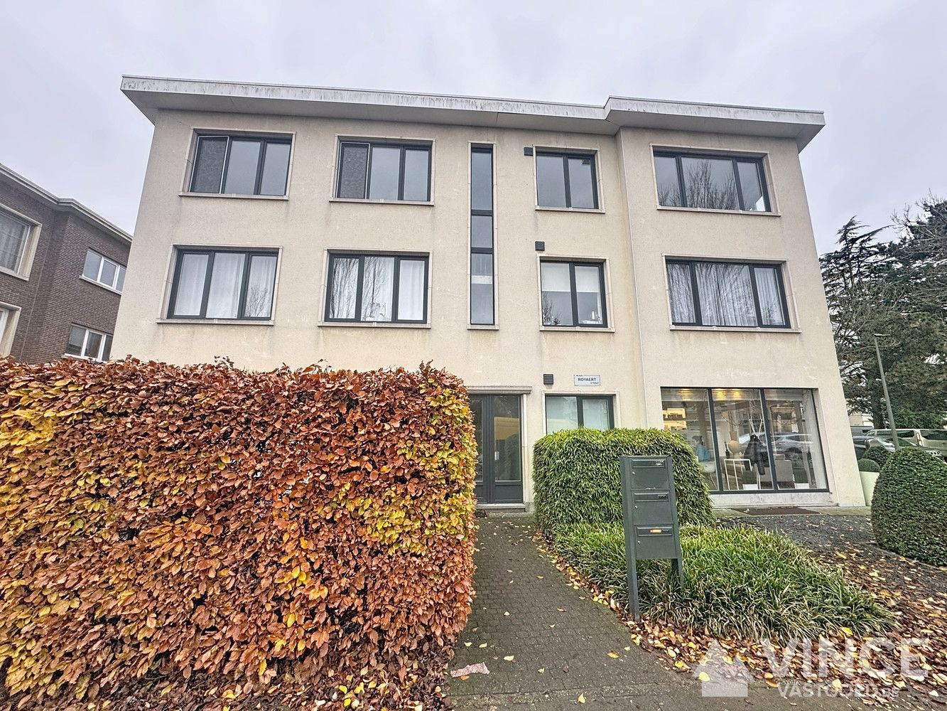 Ruim hoekappartement met maar liefst 3 slaapkamers en prachtig uitzicht foto 3