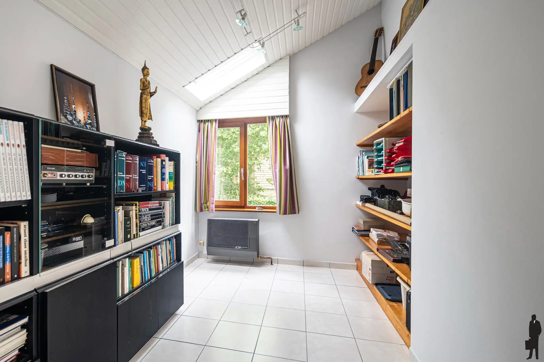 Split-levelwoning op een zonnig perceel van ca. 1.443 m² foto 15