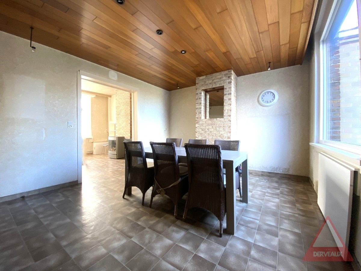 Zonnebeke - Woning met diepe tuin en dubbele garage in het centrum foto 6