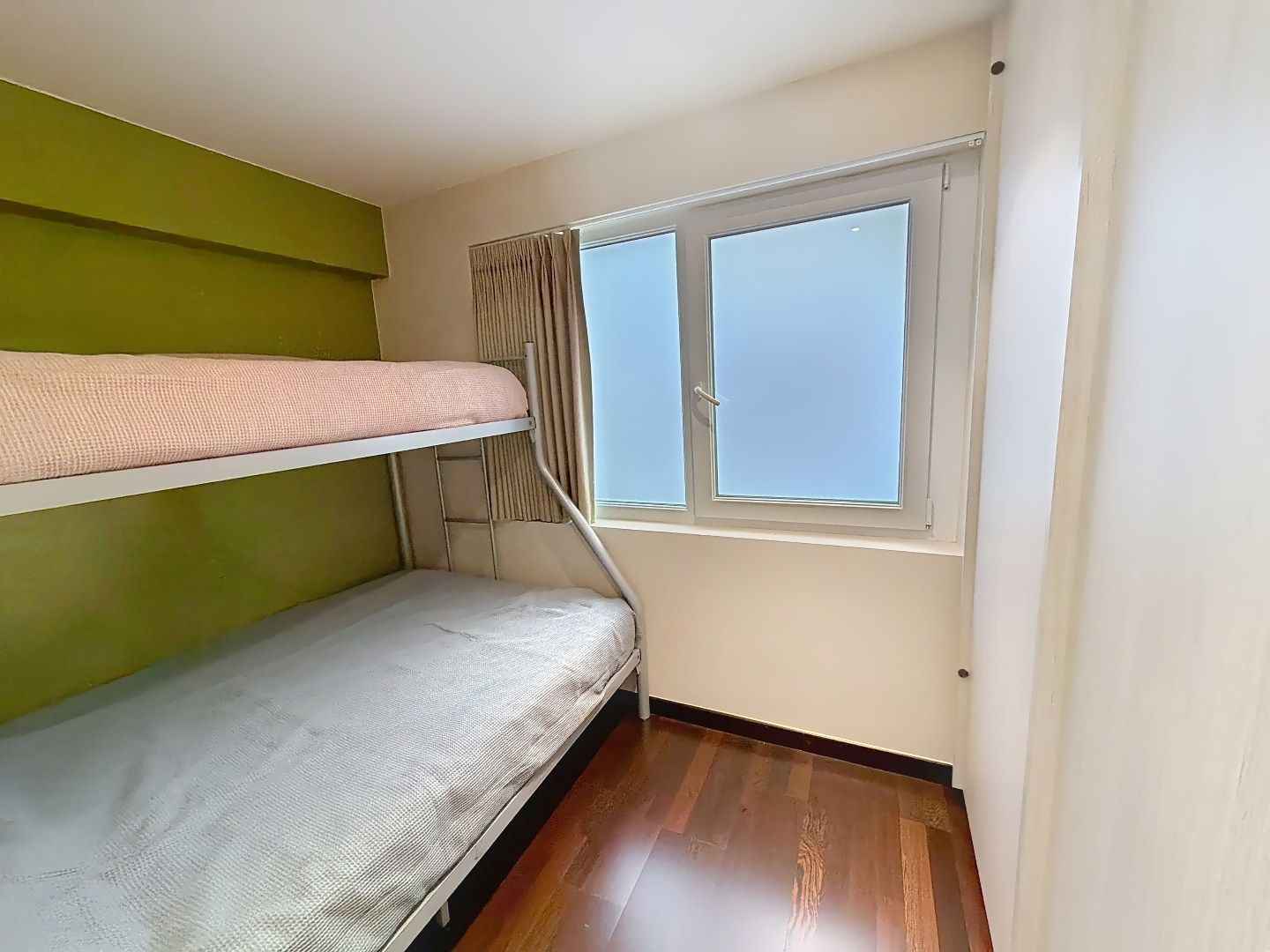 Luxueus afgewerkt, rustig gelegen appartement in Middelkerke foto 6