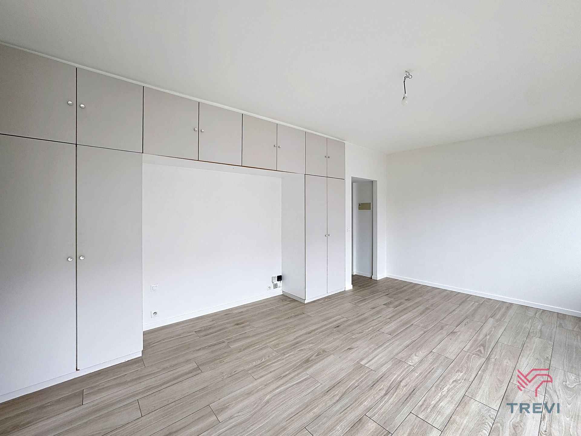 Ruime studio van ±40m² in Ukkel  foto 4
