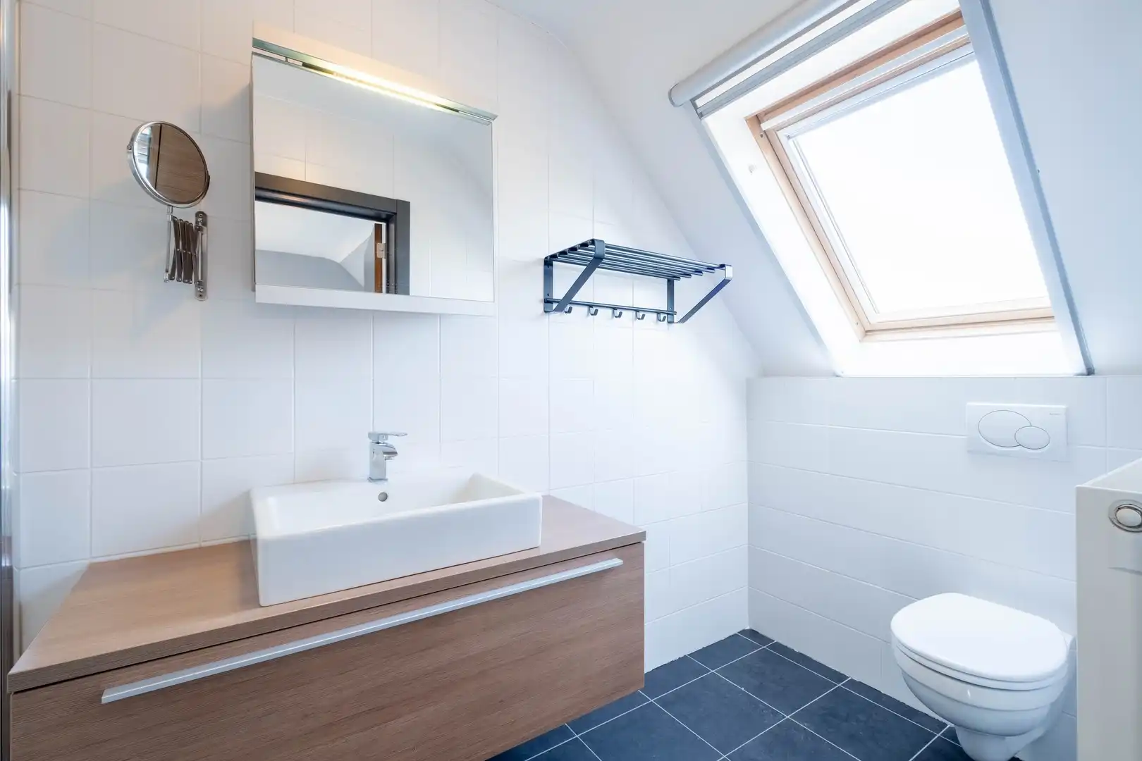 Modern duplex appartement met 2 slaapkamers foto 7