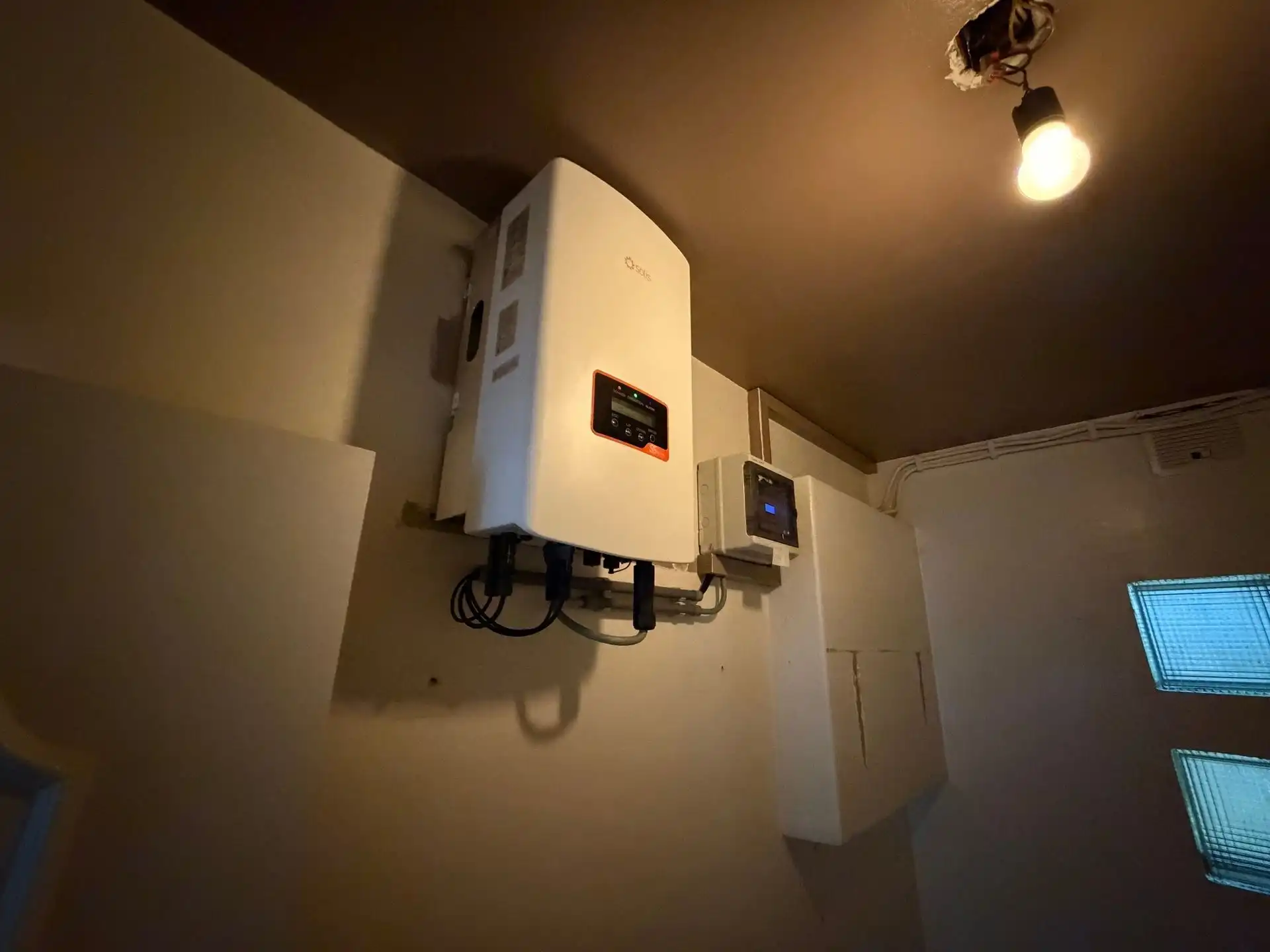 Vrijstaande woning op 25 are met uitzonderlijk renovatiepotentieel in het groen. foto 23
